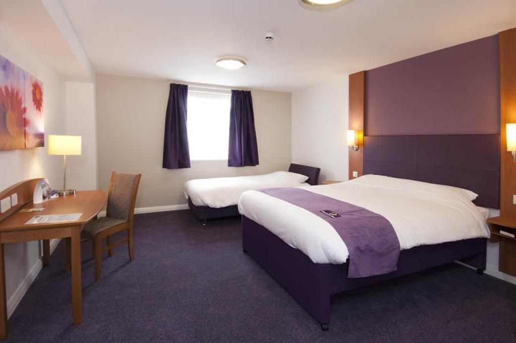 Premier Inn Tonbridge Pokój zdjęcie