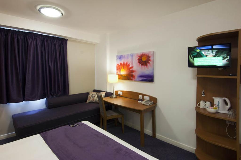 Premier Inn Tonbridge Pokój zdjęcie