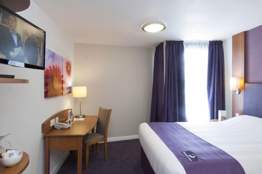 Premier Inn Tonbridge Pokój zdjęcie