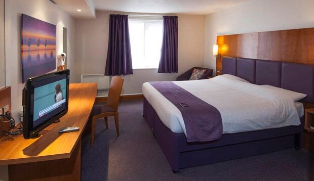 Premier Inn Tonbridge Zewnętrze zdjęcie